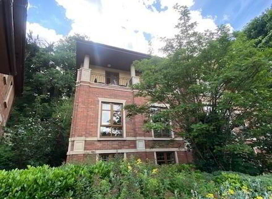 15A Malone Valley Park, Belfast, BT9 5PZ