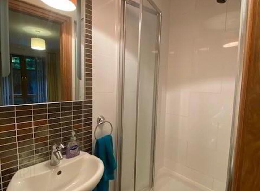 15A Malone Valley Park, Belfast, BT9 5PZ