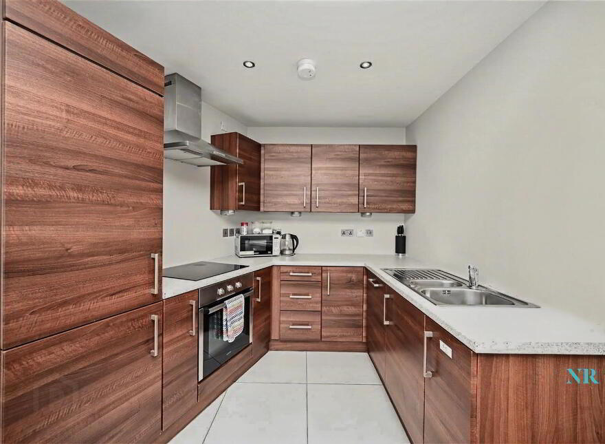 9.07 Obel Tower, Donegall Quay, Belfast, BT1 3NH