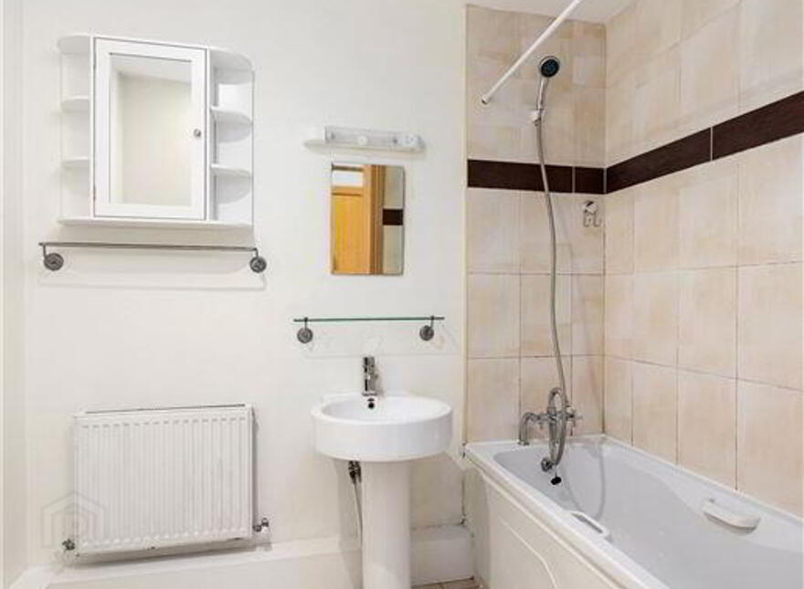 18 Laurel House, Carrickmines Green, Dublin, D18P584
