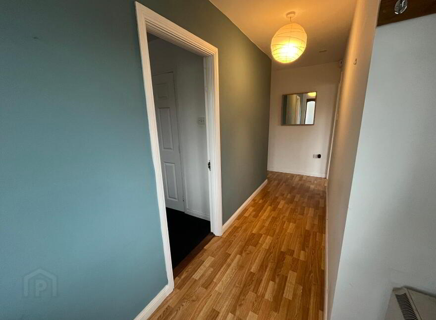 Pier Road, Enniscrone, F26E261