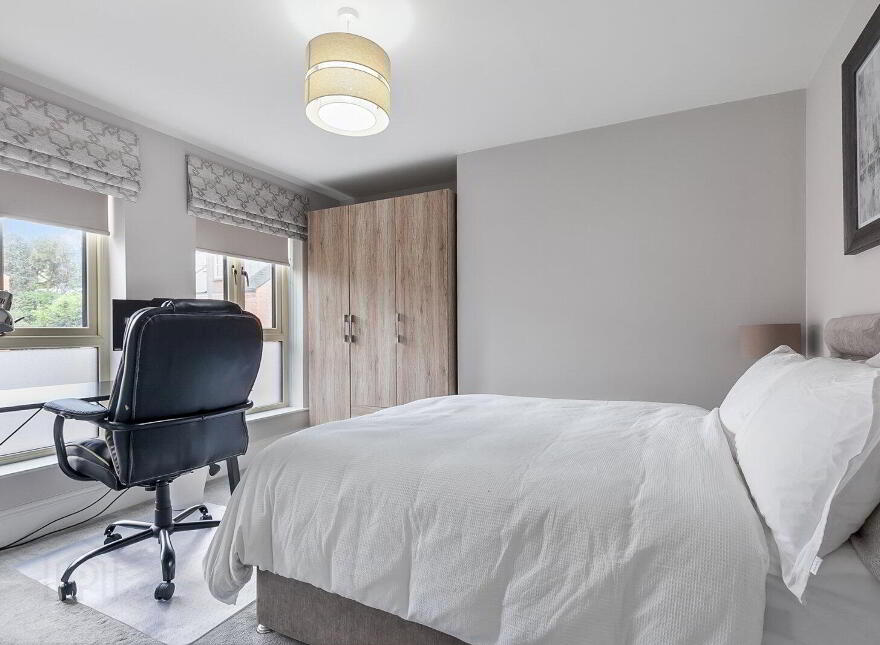 8 Montpelier Park, Belfast, BT9 5RS