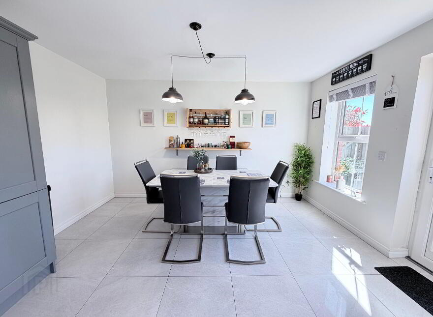 10 Coolnacran Park, Loughbrickland, Banbridge, BT32 3ZG