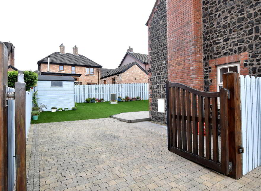 30 Wellington Park Drive, Maghaberry, BT67 0UP
