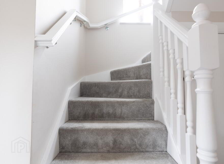 9 Loughview Grange, Gawleys Gate, Craigavon, BT67 0XF