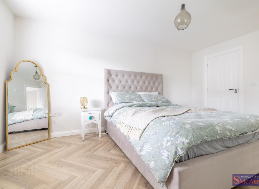 9 Loughview Grange, Gawleys Gate, Craigavon, BT67 0XF