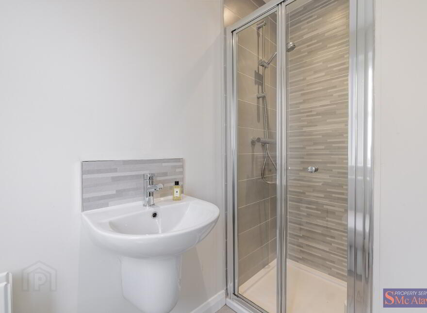9 Loughview Grange, Gawleys Gate, Craigavon, BT67 0XF