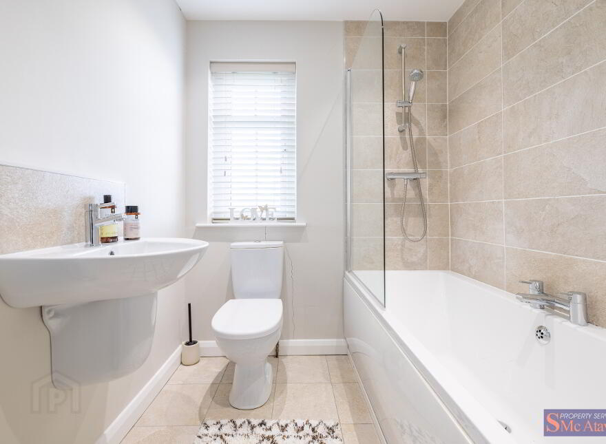 9 Loughview Grange, Gawleys Gate, Craigavon, BT67 0XF