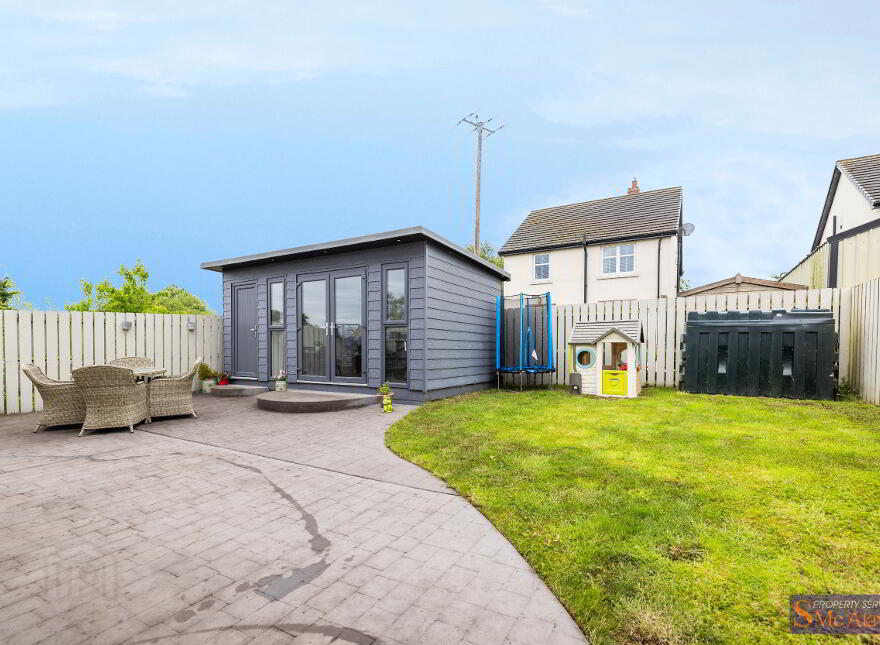 9 Loughview Grange, Gawleys Gate, Craigavon, BT67 0XF