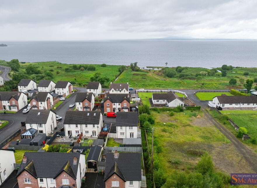 9 Loughview Grange, Gawleys Gate, Craigavon, BT67 0XF