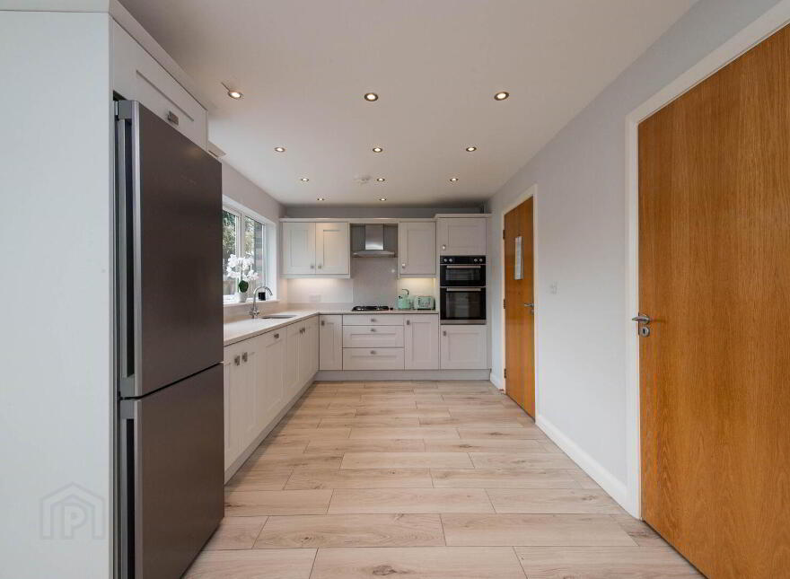 7 Rogan Wood, Newtownabbey, BT36 4BG