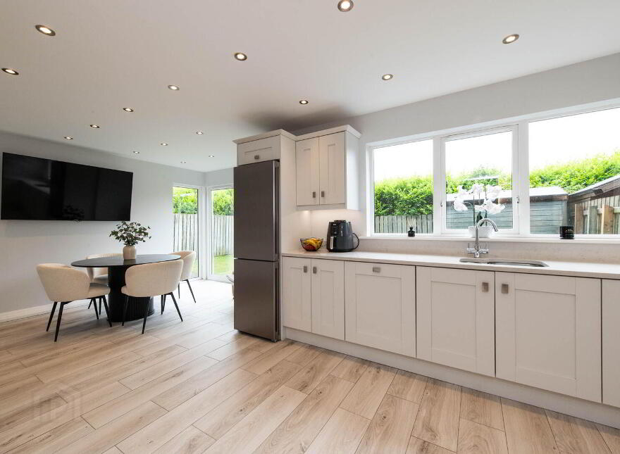 7 Rogan Wood, Newtownabbey, BT36 4BG