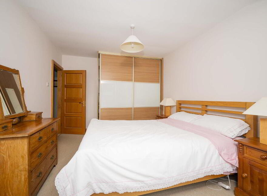29 Bladon Drive, Belfast, BT9 5JL