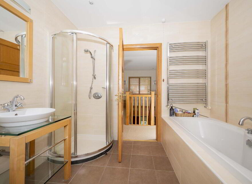 29 Bladon Drive, Belfast, BT9 5JL