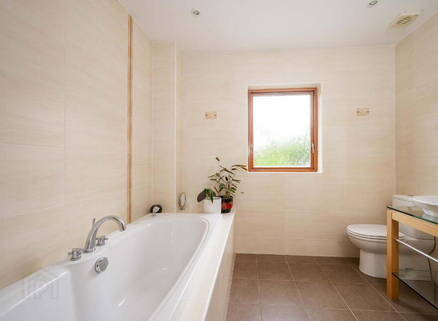 29 Bladon Drive, Belfast, BT9 5JL