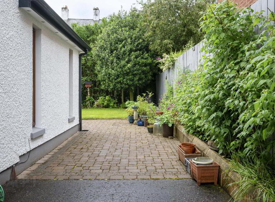 29 Bladon Drive, Belfast, BT9 5JL