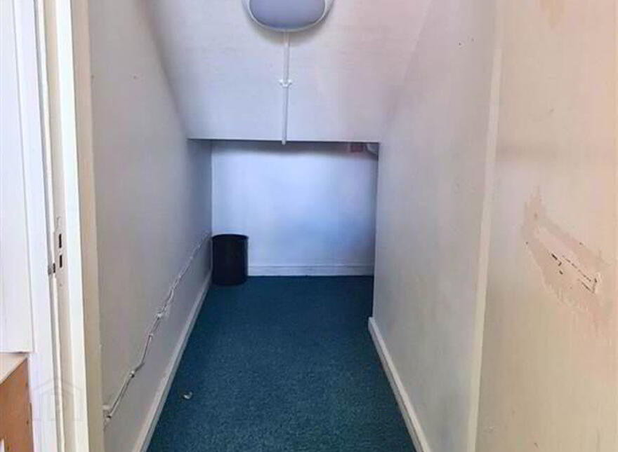 128 Great Victoria Street, Belfast, BT2 7BG