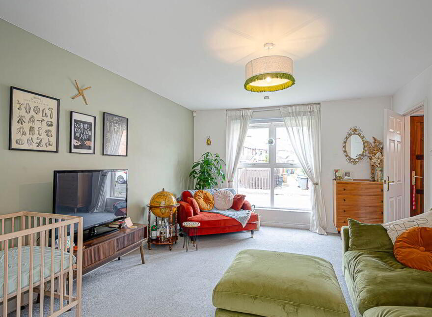 9 Loopland Court, Cregagh, Belfast, BT6 9FJ