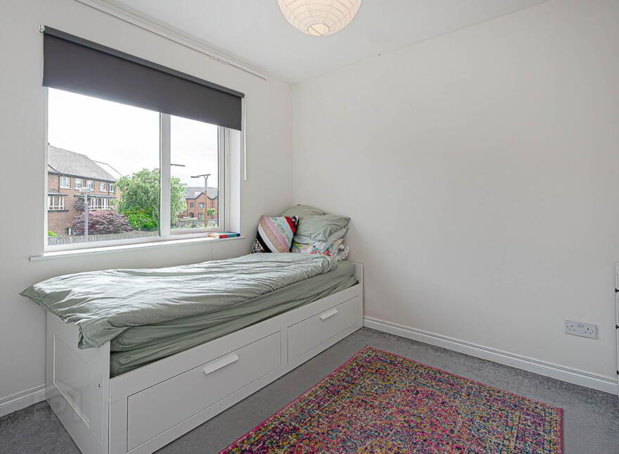 9 Loopland Court, Cregagh, Belfast, BT6 9FJ