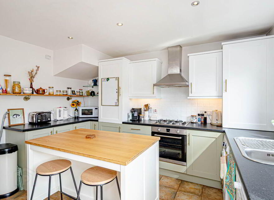 9 Loopland Court, Cregagh, Belfast, BT6 9FJ