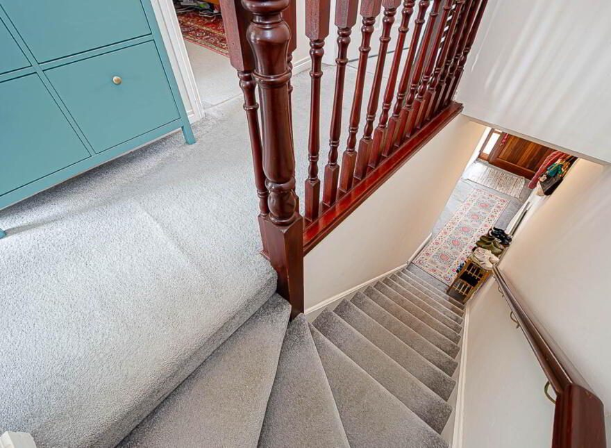 9 Loopland Court, Cregagh, Belfast, BT6 9FJ