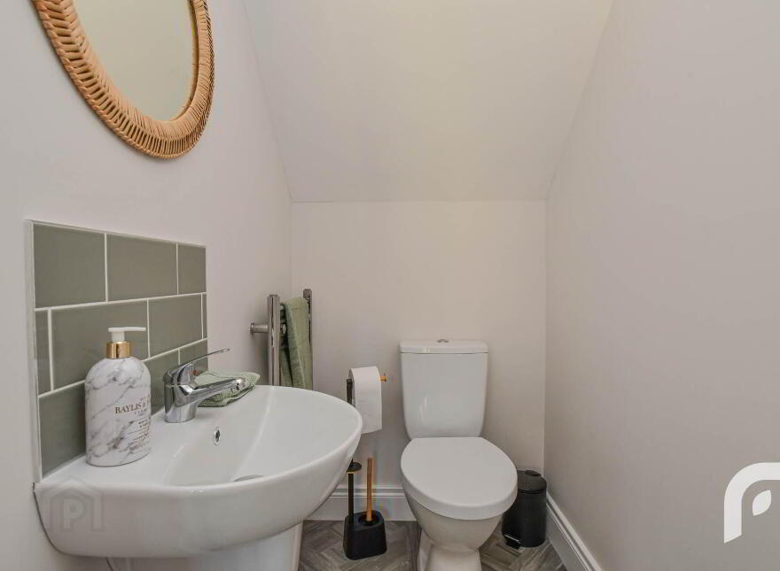6 Rockview Lane, Carrickfergus, BT38 8AH