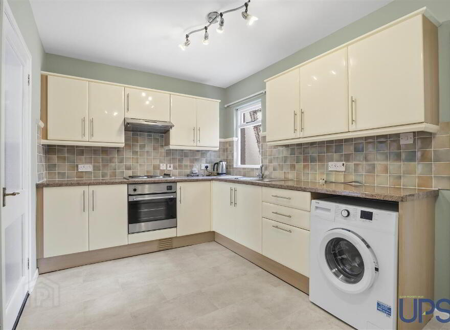 16 Islandbawn Street, Falls Road, Belfast, BT12 7LS