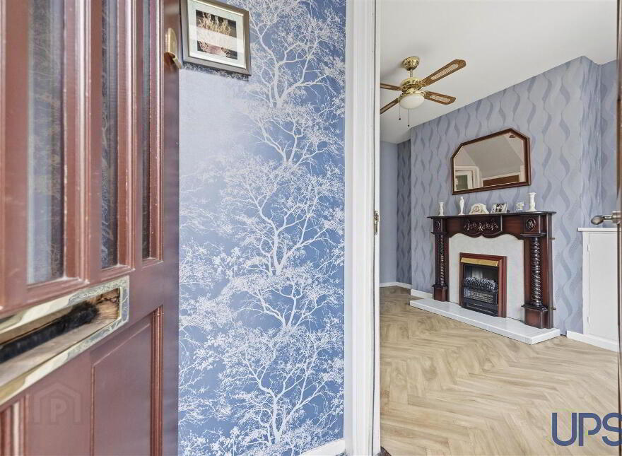 16 Islandbawn Street, Falls Road, Belfast, BT12 7LS