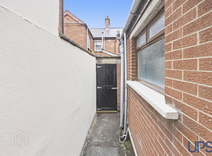 16 Islandbawn Street, Falls Road, Belfast, BT12 7LS