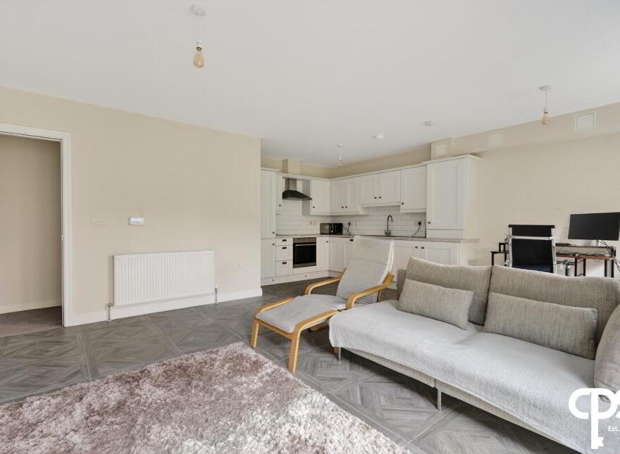94 The Rose Garden, Dunmurry, Belfast, BT17 9GY