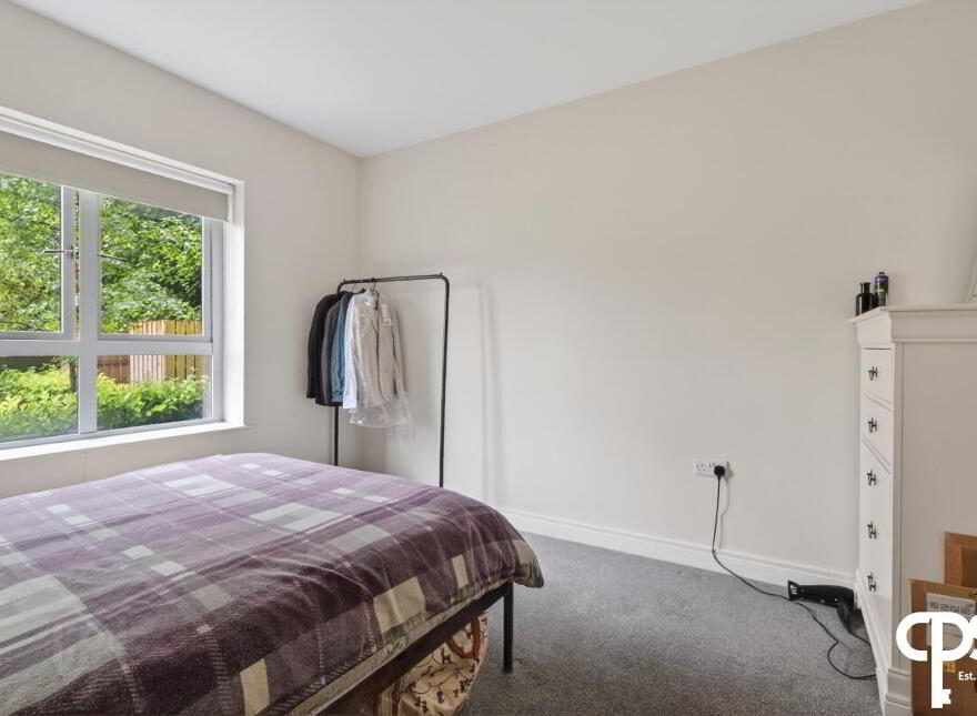 94 The Rose Garden, Dunmurry, Belfast, BT17 9GY