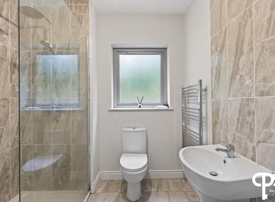 94 The Rose Garden, Dunmurry, Belfast, BT17 9GY