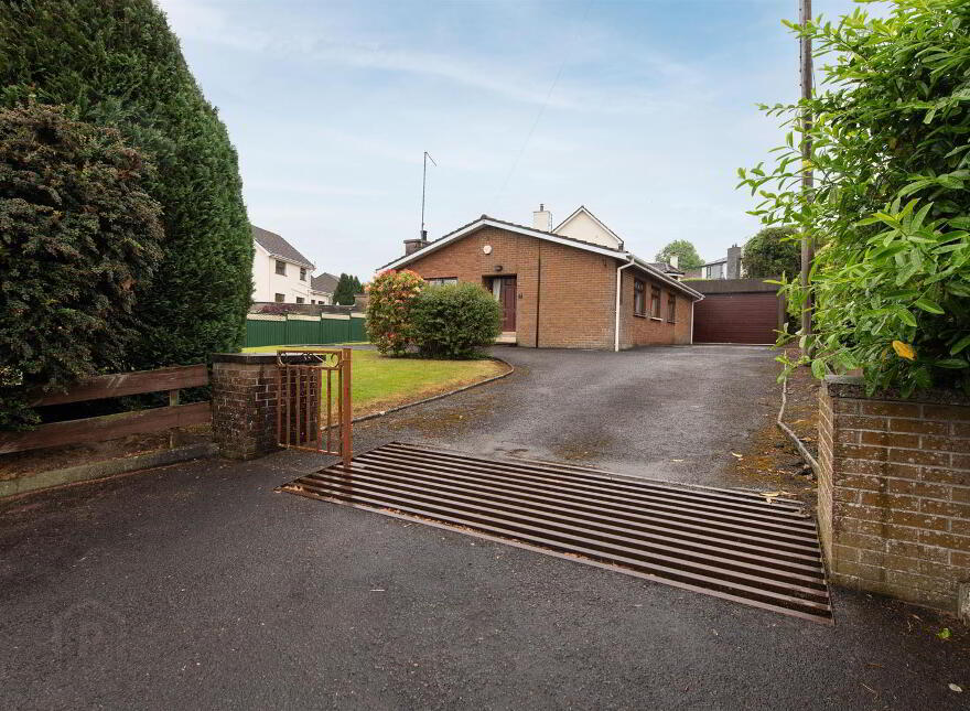 2 Blackbridge Road, Poyntzpass, Newry, BT35 6QN