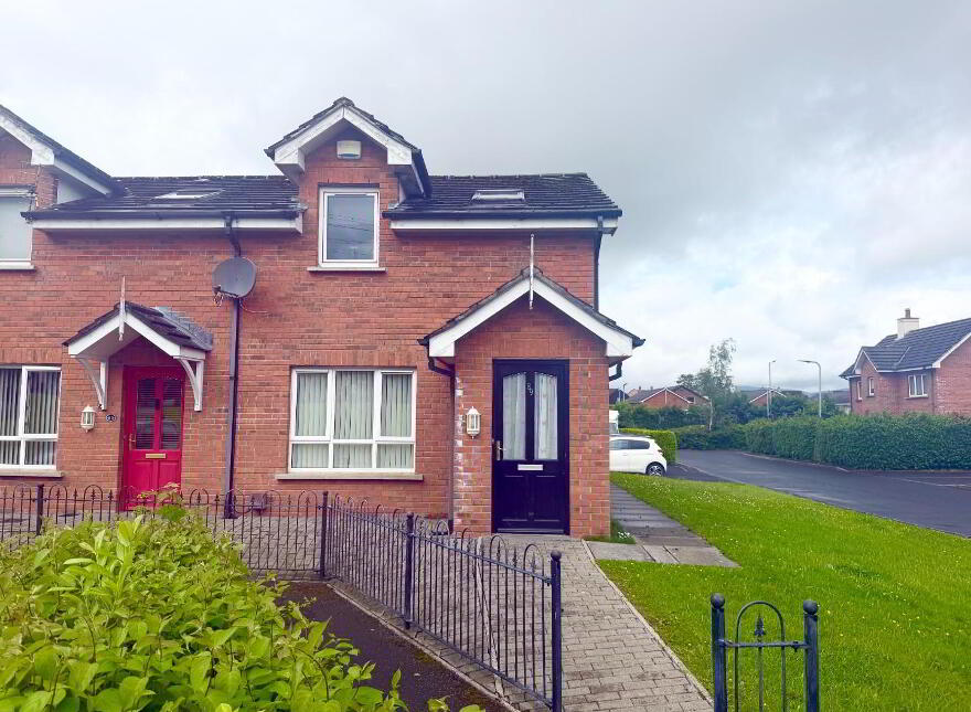 89 The Old Fort, Strathfoyle, Londonderry, BT47 6SS photo