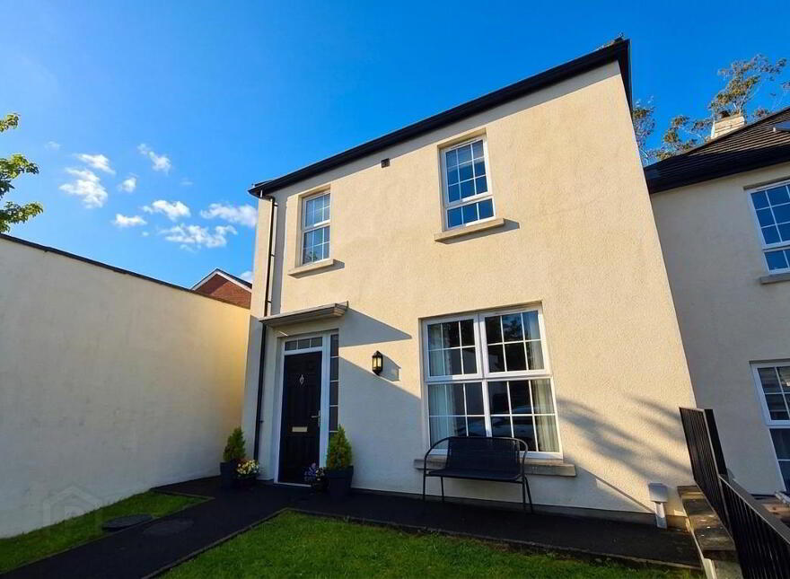 10 Coyle Court, Antrim, BT41 1DH