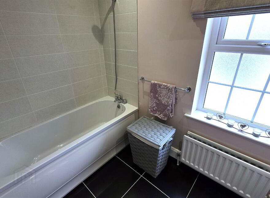 10 Coyle Court, Antrim, BT41 1DH