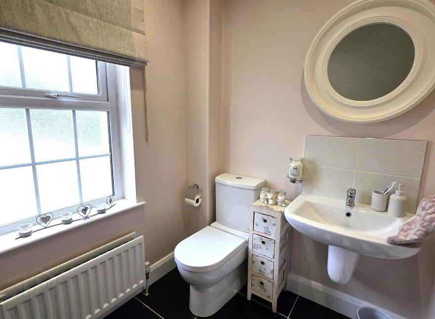 10 Coyle Court, Antrim, BT41 1DH