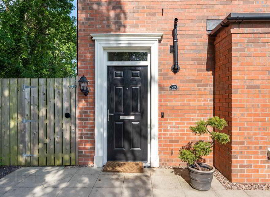 29 Frys Meadow, Ballymena, BT43 7BU
