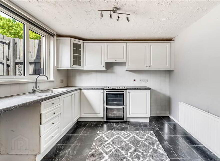 224 River Road, Dunmurry, Belfast, BT17 9DS
