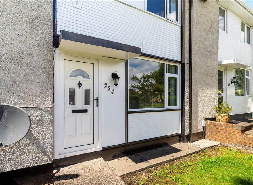 224 River Road, Dunmurry, Belfast, BT17 9DS