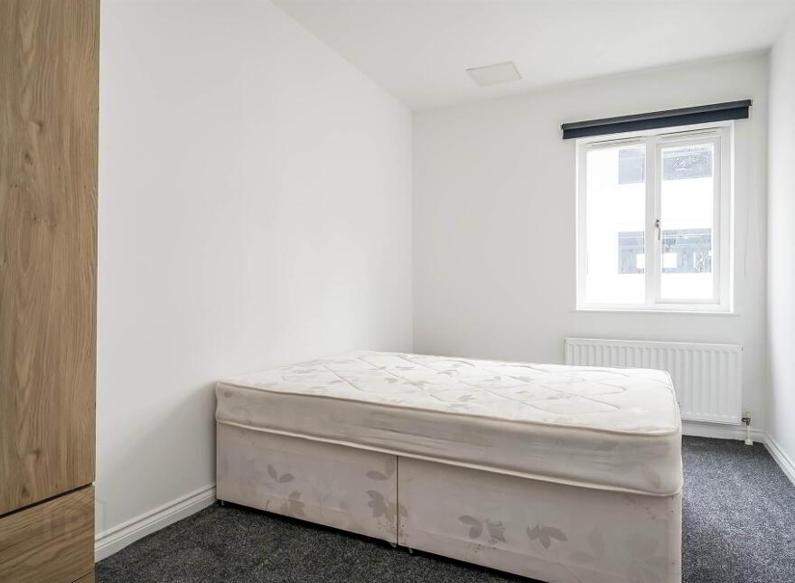 409 Saint Anne's Square (Albert Court), 7 Edward Street, Belfast, BT1 2LL