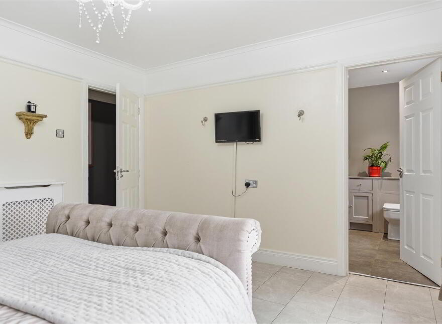 33 Lisnataylor Road, Nutts Corner, Crumlin, BT29 4TD