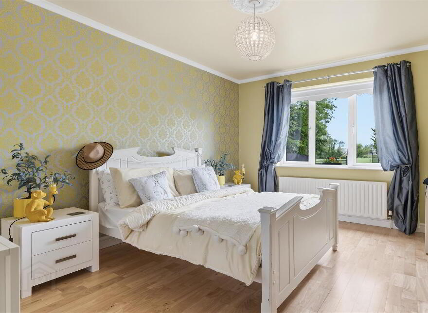33 Lisnataylor Road, Nutts Corner, Crumlin, BT29 4TD