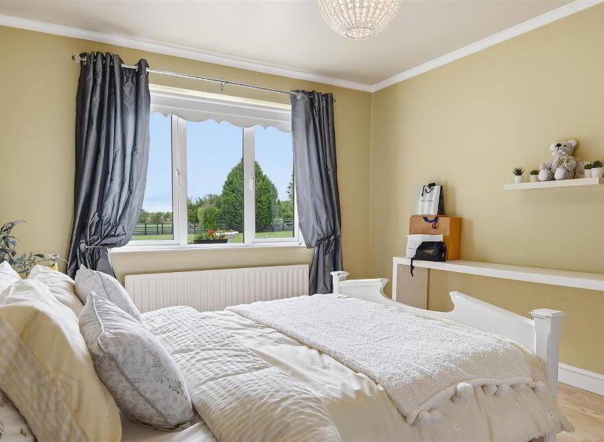 33 Lisnataylor Road, Nutts Corner, Crumlin, BT29 4TD