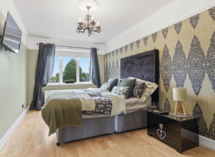 33 Lisnataylor Road, Nutts Corner, Crumlin, BT29 4TD
