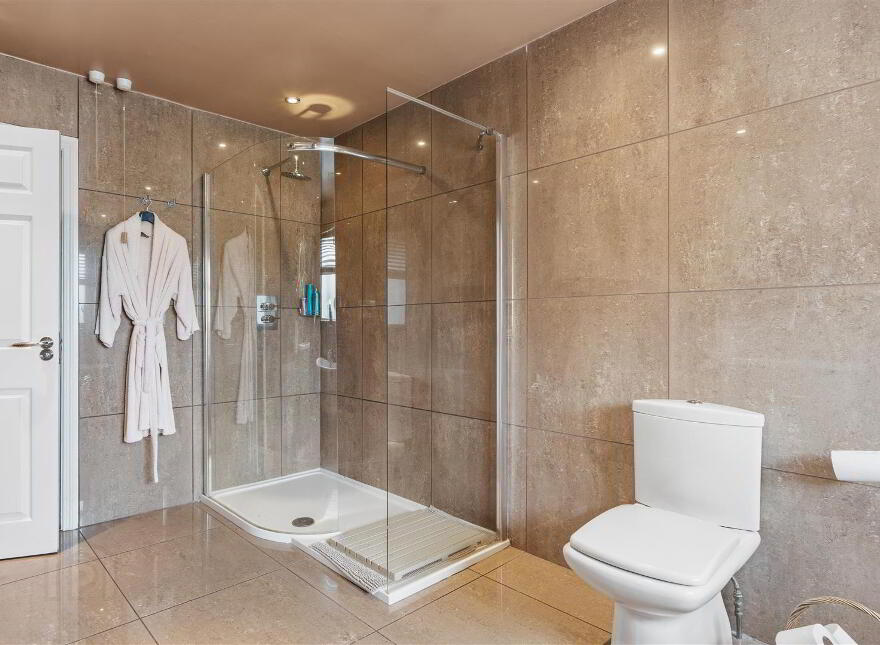 33 Lisnataylor Road, Nutts Corner, Crumlin, BT29 4TD