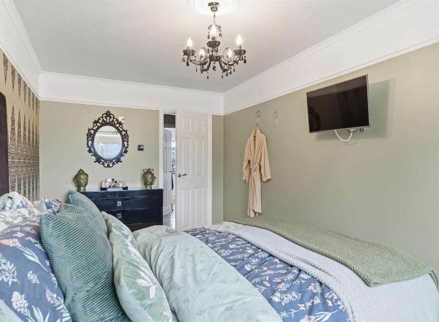 33 Lisnataylor Road, Nutts Corner, Crumlin, BT29 4TD