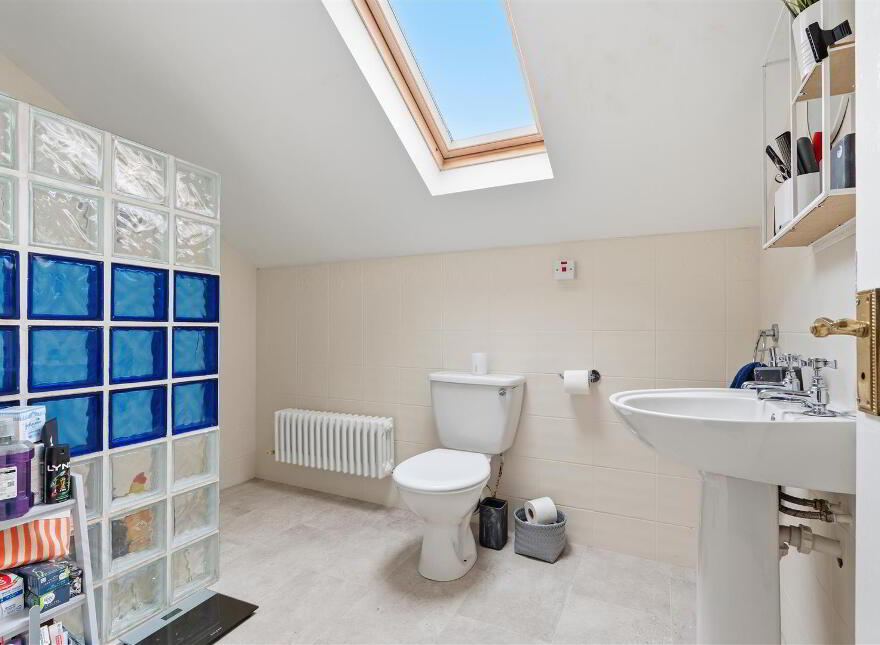 33 Lisnataylor Road, Nutts Corner, Crumlin, BT29 4TD