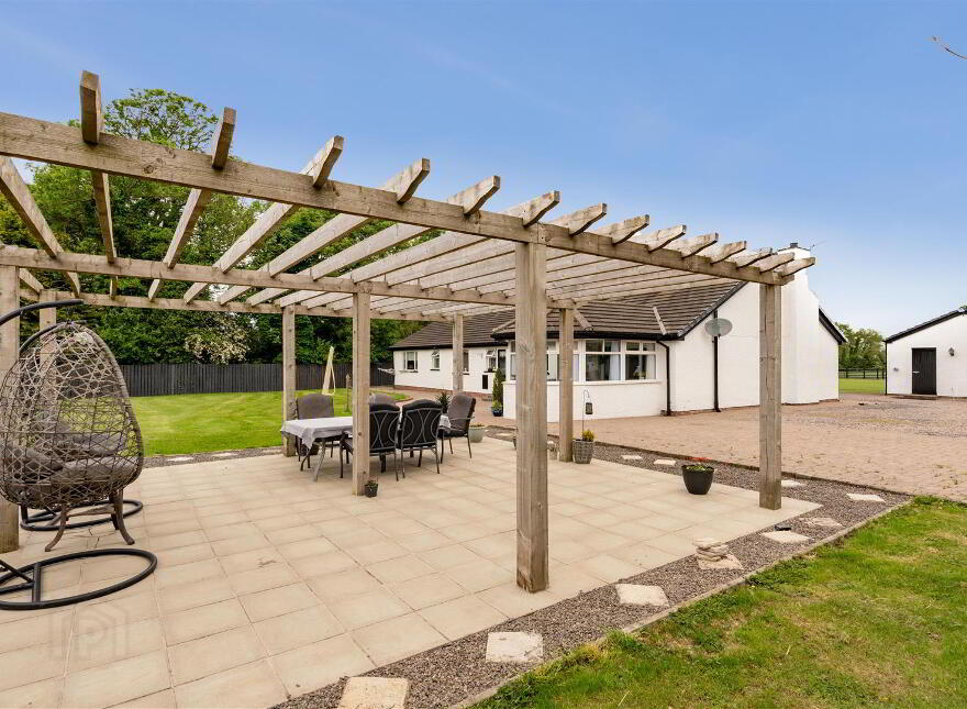 33 Lisnataylor Road, Nutts Corner, Crumlin, BT29 4TD