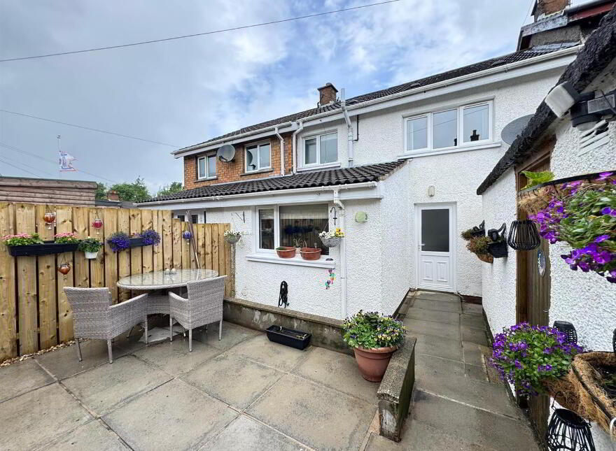10 Brickhill Park, Carnmoney Road North, Newtownabbey, BT36 5NZ